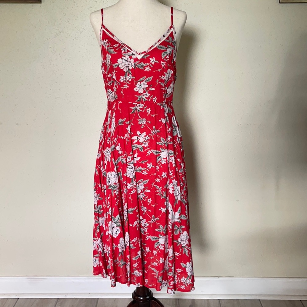 Red LULUs summer dress